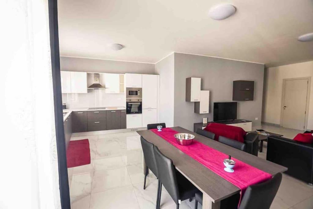 Appartamento Meadow Views Saint Paul'S Bay Flat 2 St. Paul's Bay Esterno foto